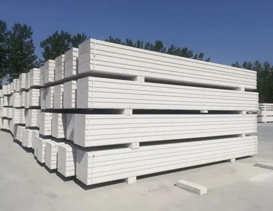 輕質(zhì)隔墻板