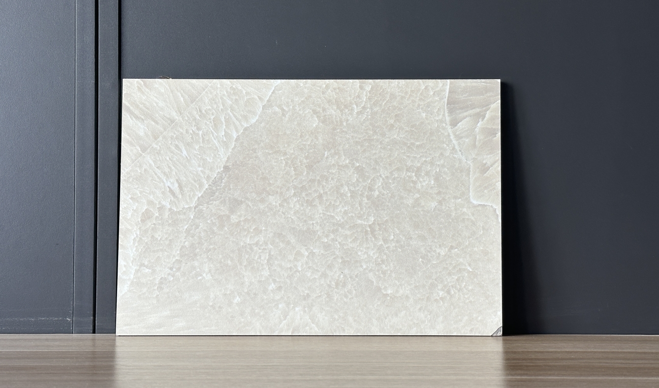 無機(jī)預(yù)涂板如何正確應(yīng)用于醫(yī)院裝修中？