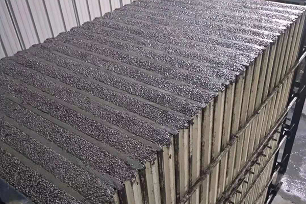 輕質(zhì)隔墻板用途大揭秘，不僅能上墻還能入地...